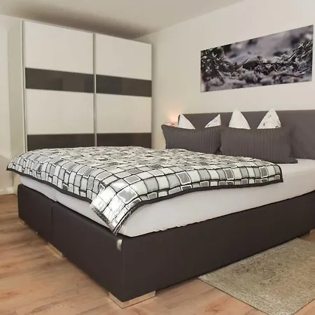 Haus Ketzenberg 4 _uns Pokenstuv_