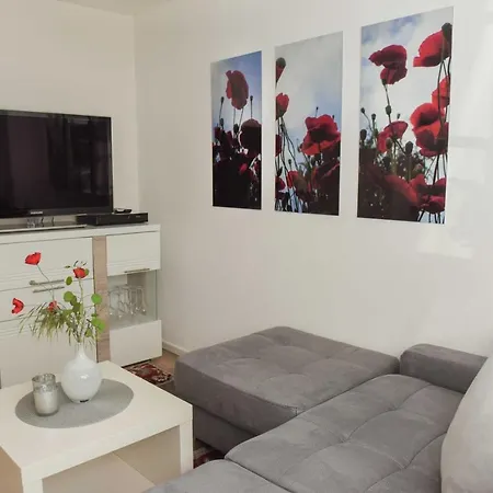 Haus Ketzenberg 4 _uns Pokenstuv_ *